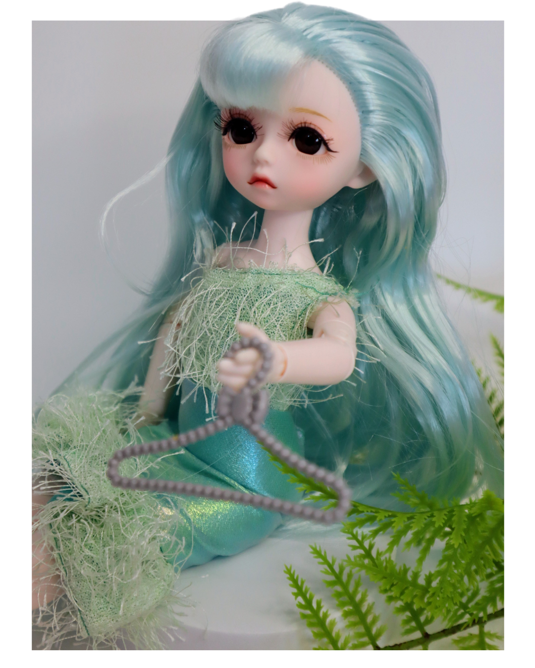 Tiny Closet Hangers – Set of 5