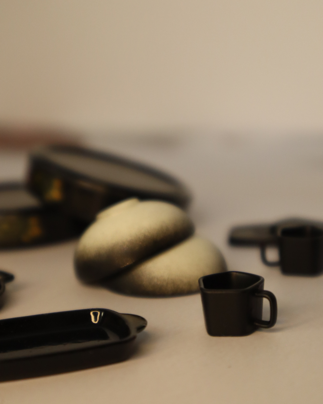 Black Beauty Kitchen Set