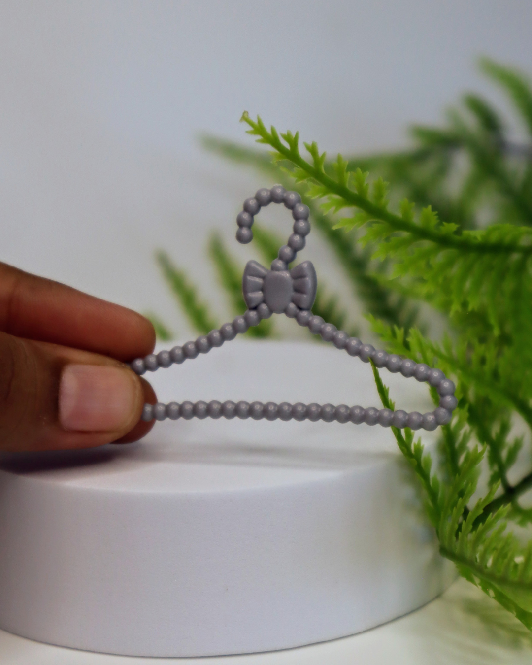 Tiny Closet Hangers – Set of 5